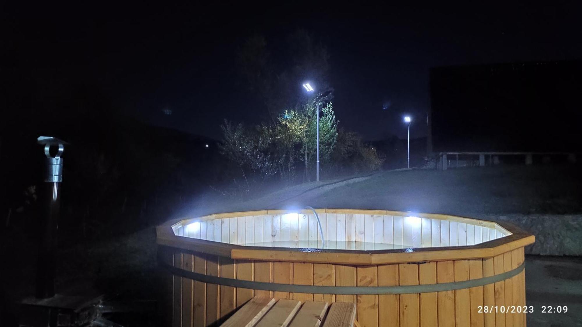 Отель Aquacool Crasna  Экстерьер фото